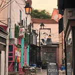 公寓 Bazar Charm- Cozy Urban Retreat In Historic Heart *