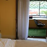 Bazar Charm- Cozy Urban Retreat In Historic Heart 公寓