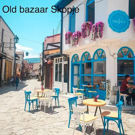 Bazar Charm- Cozy Urban Retreat In Historic Heart 스코페