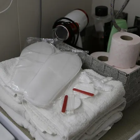 アパート Bazar Charm- Cozy Urban Retreat In Historic Heart