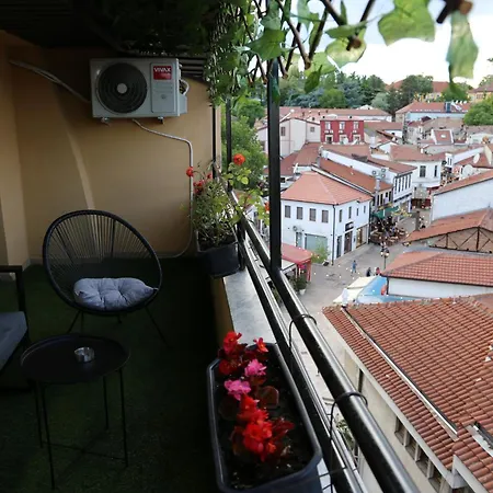 Bazar Charm- Cozy Urban Retreat In Historic Heart * 스코페
