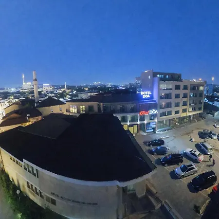 Апартаменты Bazar Charm- Cozy Urban Retreat In Historic Heart