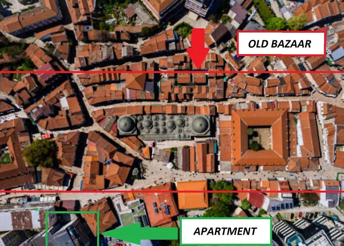 Bazar Charm- Cozy Urban Retreat In Historic Heart