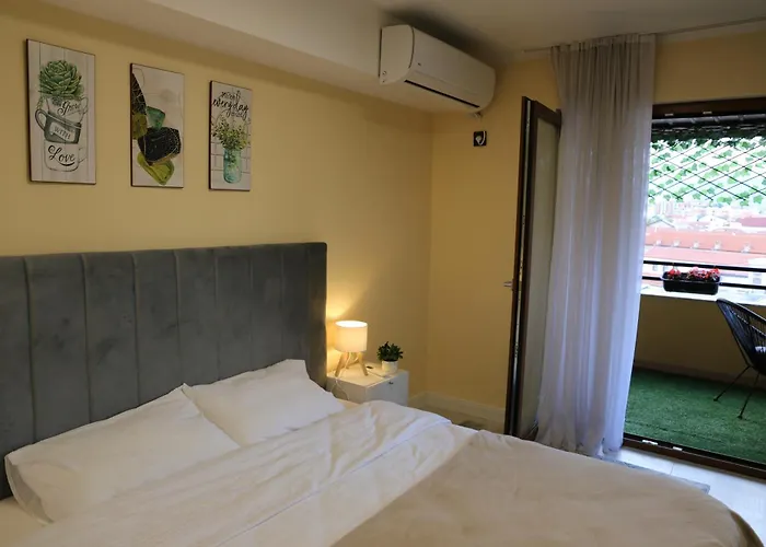 Bazar Charm- Cozy Urban Retreat In Historic Heart * Skopje