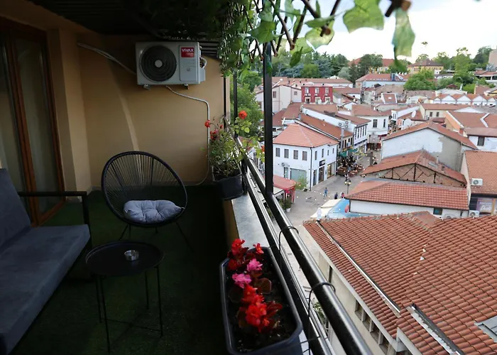 Bazar Charm- Cozy Urban Retreat In Historic Heart * Скопье