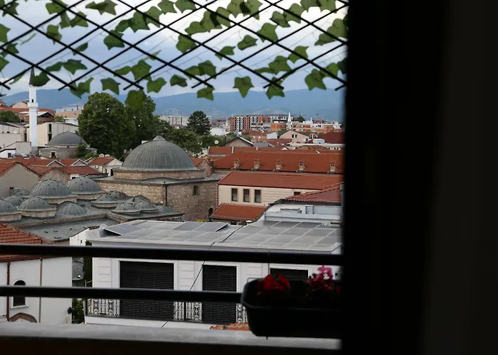 Apartament Bazar Charm- Cozy Urban Retreat In Historic Heart Skopje