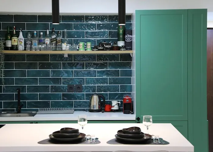 Apartament Bazar Charm- Cozy Urban Retreat In Historic Heart